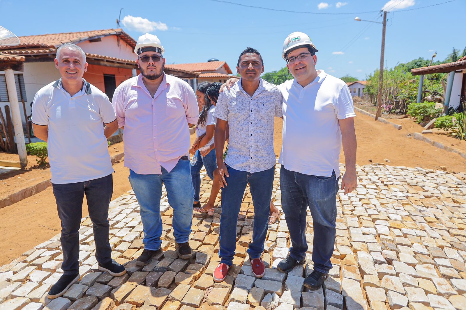 Rafael Fonteles Entrega Cal Amento E T Tulos De Terra Em S O Jo O Da