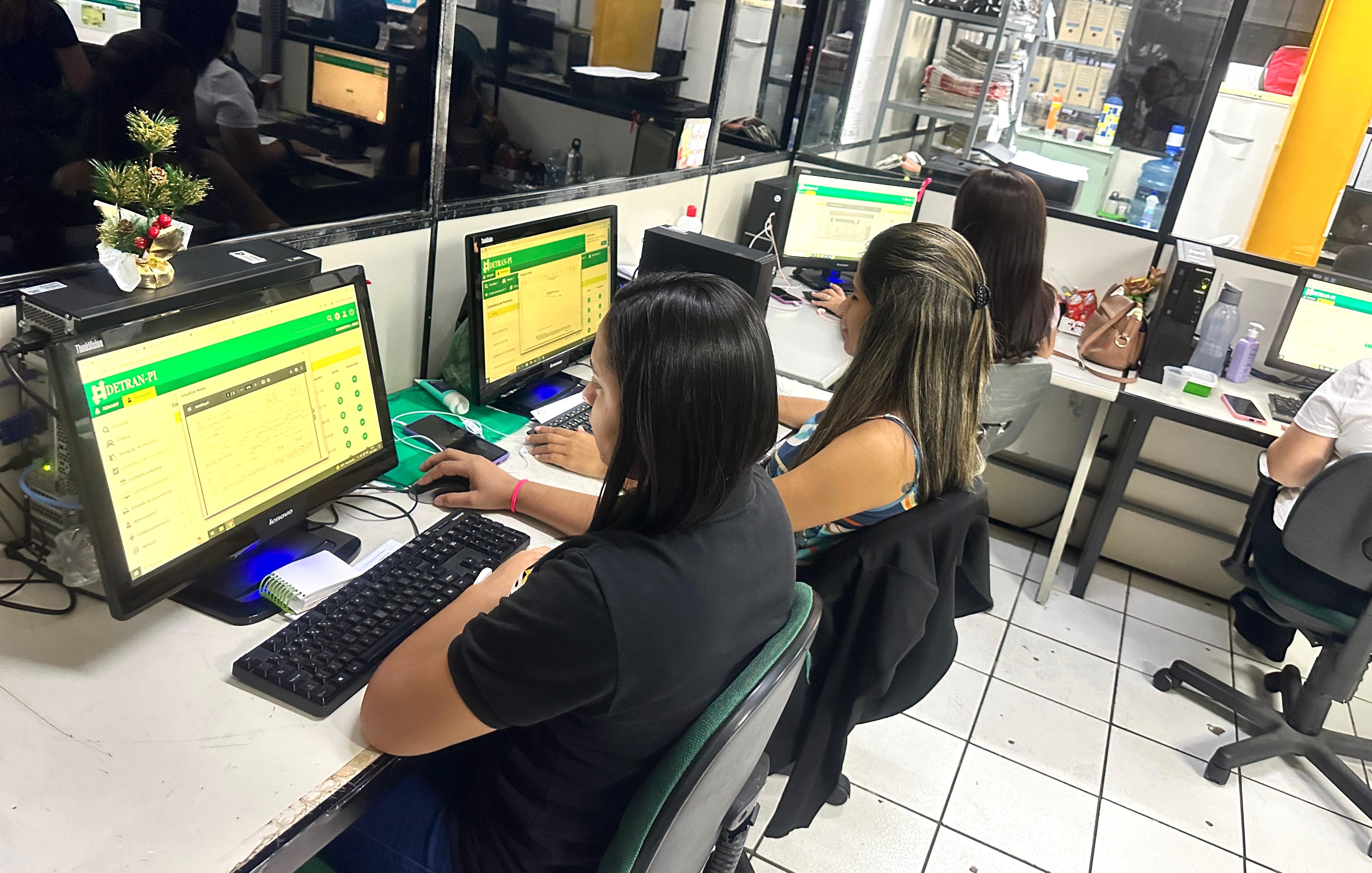 Detran resolve 7 mil processos por mês com plataforma 100% digital para despachantes credenciados