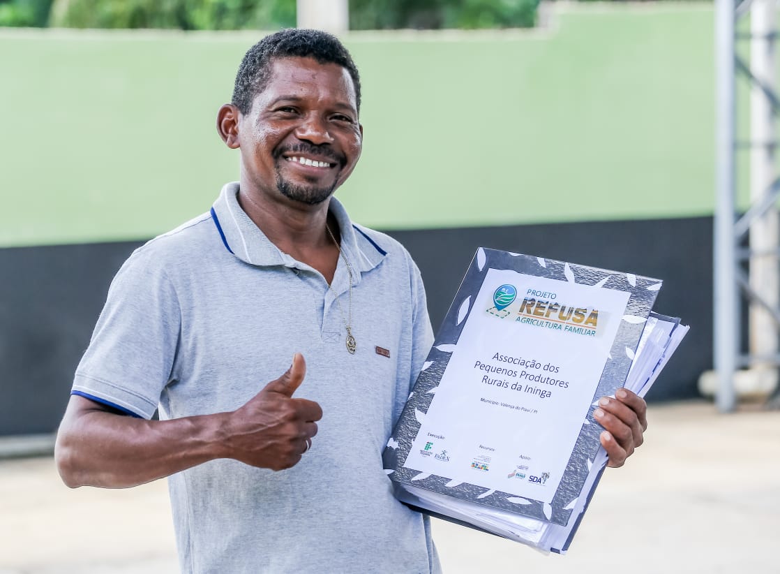 SAF realiza entrega de peças de georreferenciamento de terras em Valença 2 - Foto Geirlys Silva.jpeg