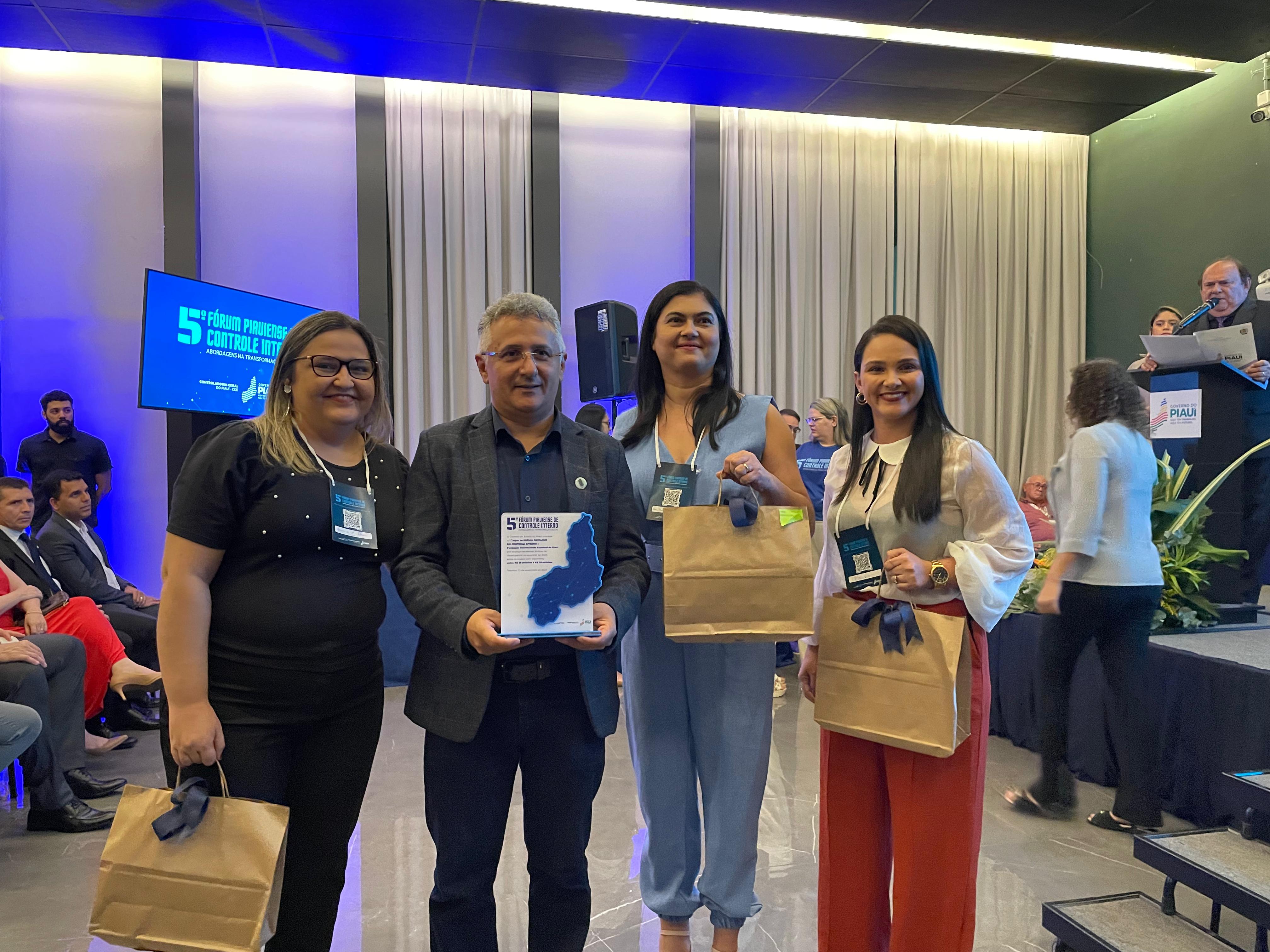 WhatsApp Image 2023-11-21 at 19.20.15.jpeg