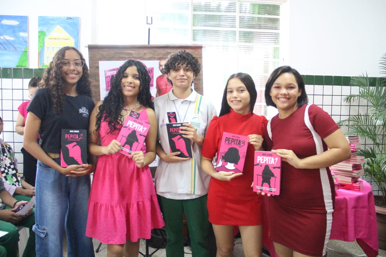 Clube do Livro promove encontro em Teresina para escritores de redes  sociais, Piauí