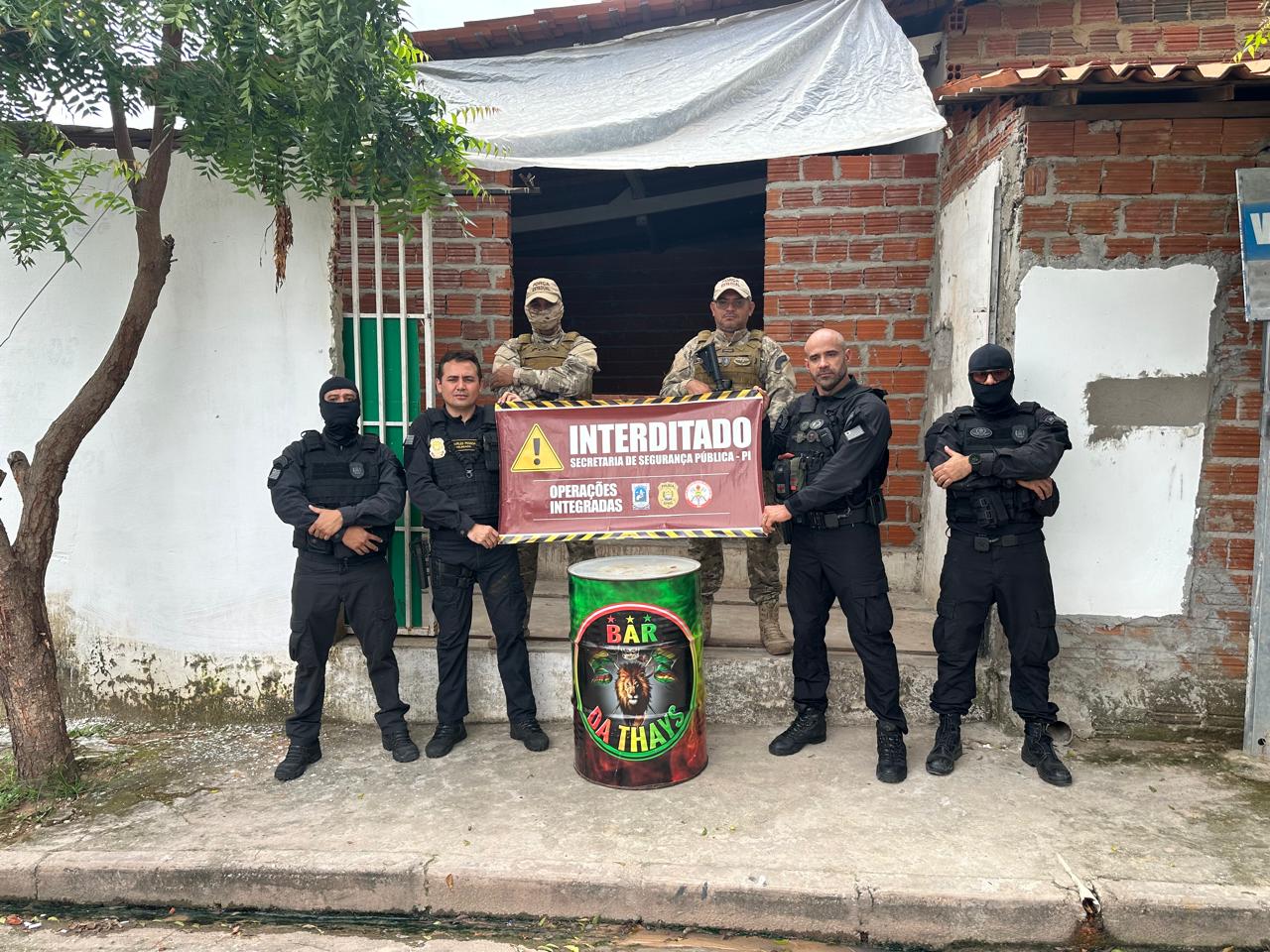 bar 2.jpg