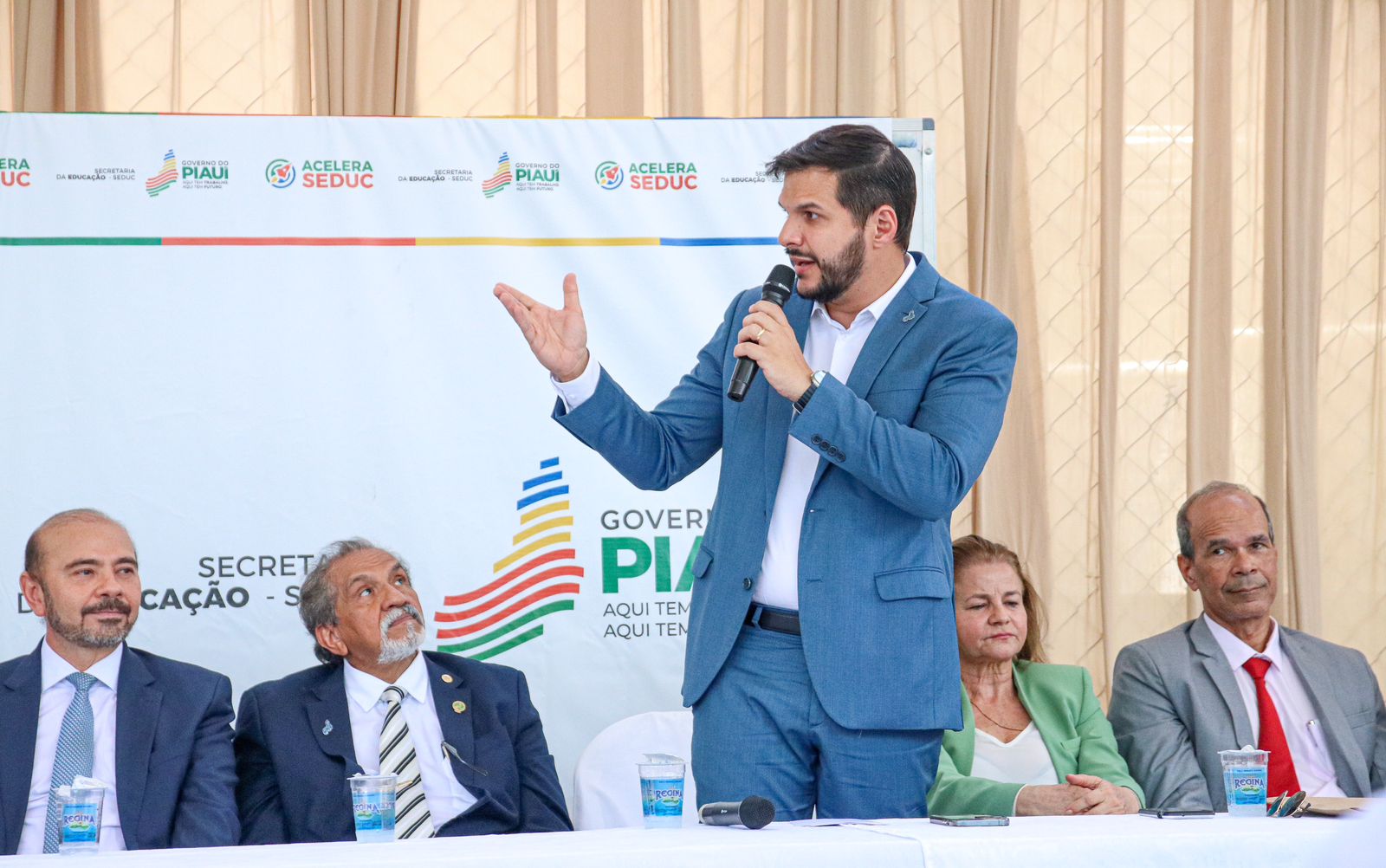 fala_secretário.jpeg