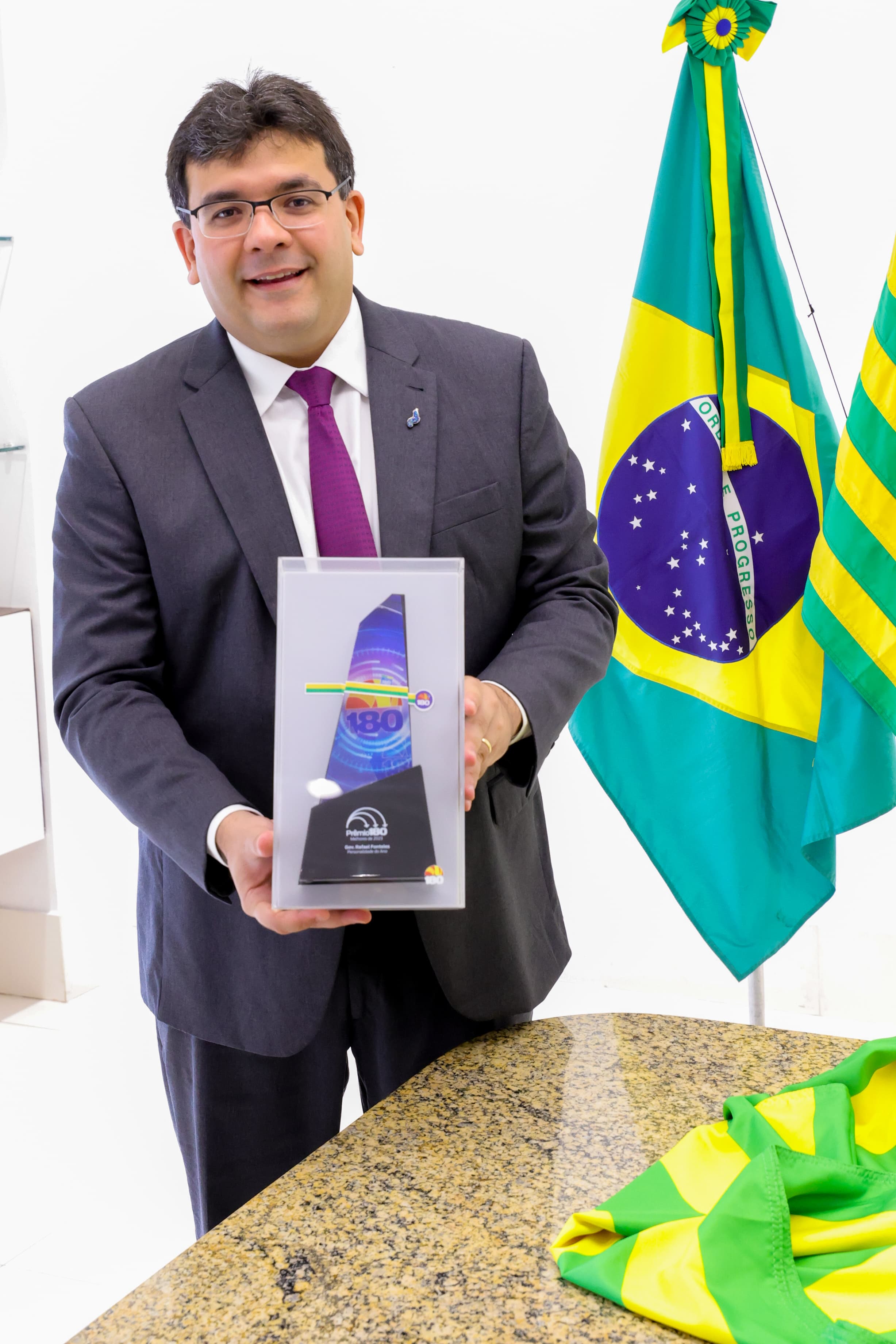 governador-premio.jpg
